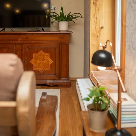 Daire Authentic Estonian Wood Interior Apartment, Sunset Balcony Views, Lahemaa *