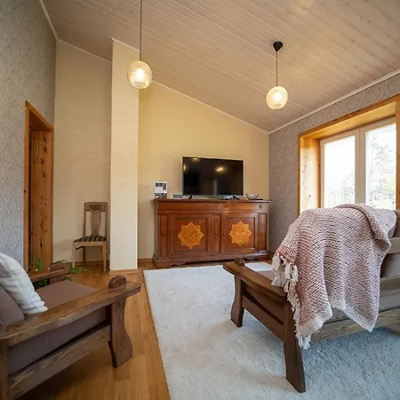 Daire Authentic Estonian Wood Interior Apartment, Sunset Balcony Views, Lahemaa