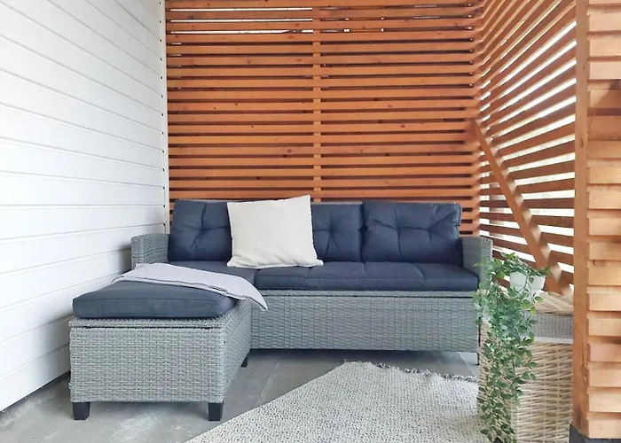 Authentic Estonian Wood Interior Apartment, Sunset Balcony Views, Lahemaa *